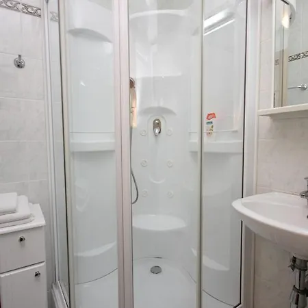 Гостевой дом Double Vis 3034a Вис
